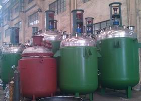 蒸汽加熱反應(yīng)釜、導(dǎo)熱油循環(huán)加熱反應(yīng)釜 